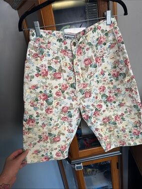Pact Women's Cream Floral Flat-Front Shorts with Pink Rose Print